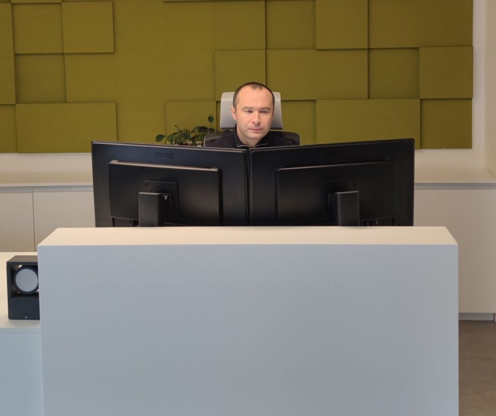 Security manager AZfacility Lukáš Vlček